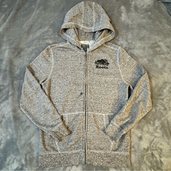 Roots Gray Full-Zip Hoodie Jacket

#1218 - Picture 1 of 10